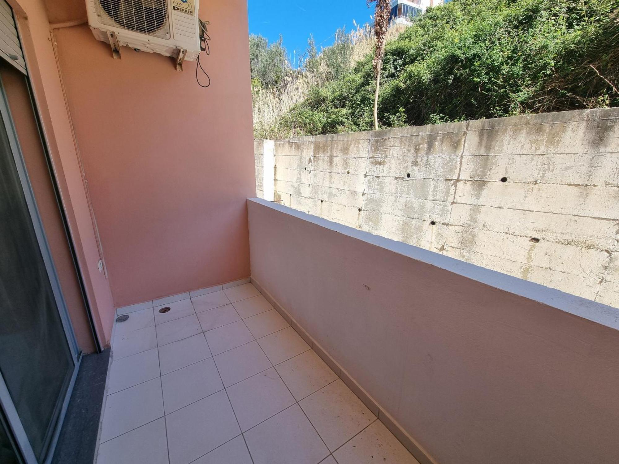 Teo'S Deluxe Studios Vlorë Εξωτερικό φωτογραφία