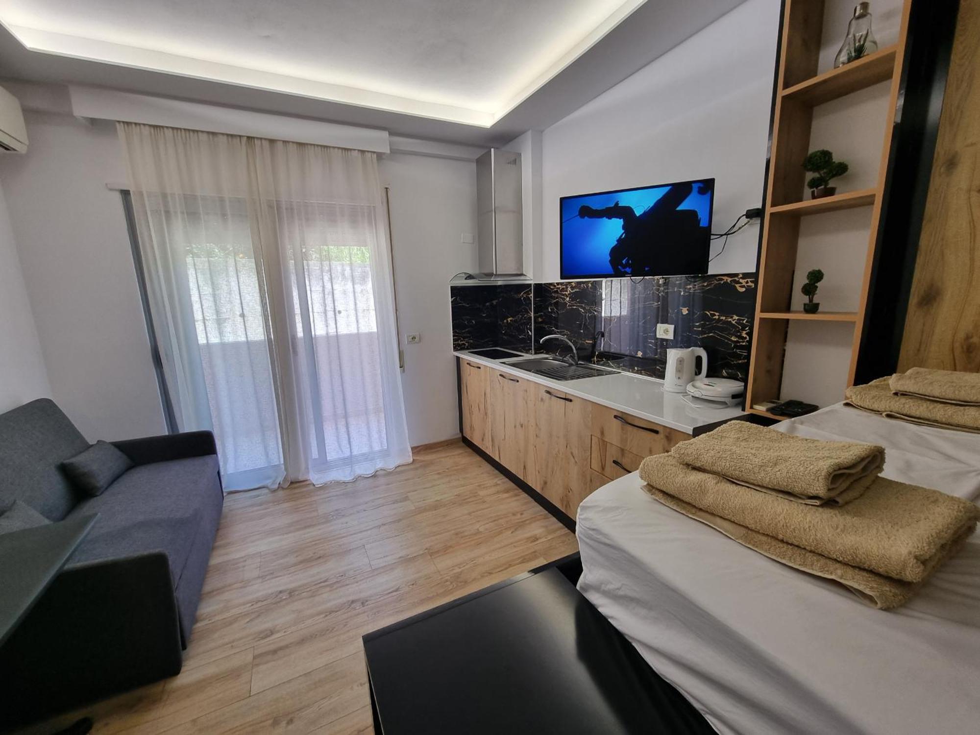 Teo'S Deluxe Studios Vlorë Εξωτερικό φωτογραφία