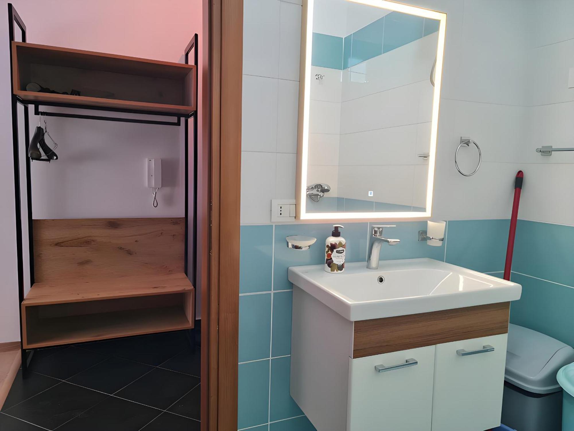 Teo'S Deluxe Studios Vlorë Εξωτερικό φωτογραφία