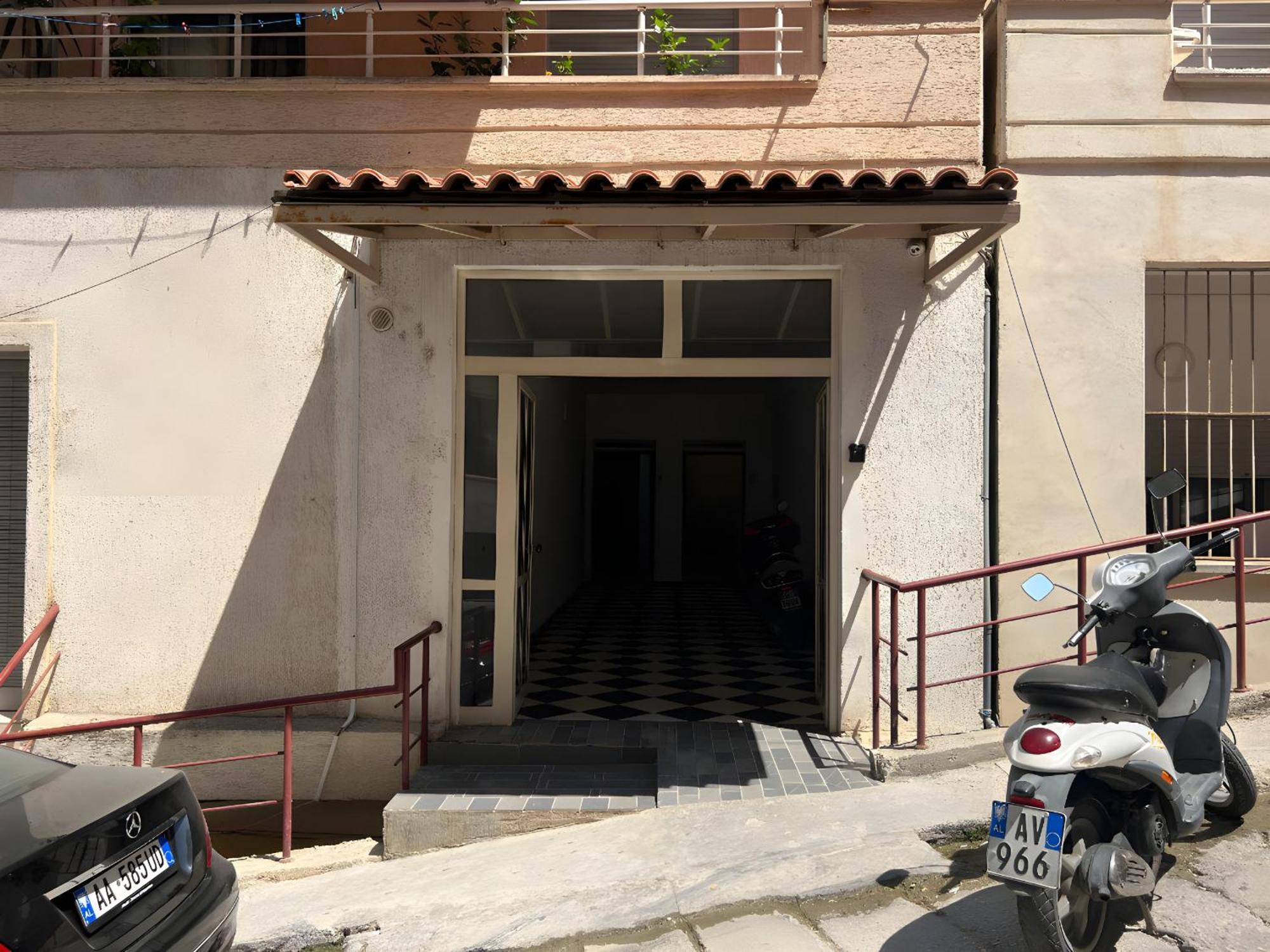 Teo'S Deluxe Studios Vlorë Εξωτερικό φωτογραφία